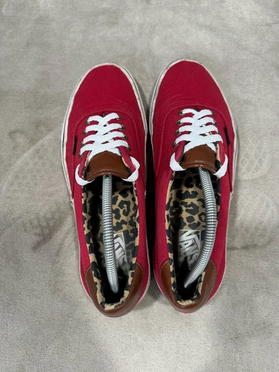 Vans Red Canvas Low-Top Sneakers - Picture 4 of 11